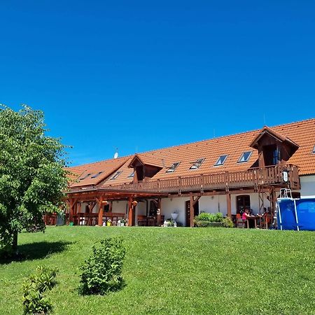 Penzion U Farmare Chotoviny Zewnętrze zdjęcie